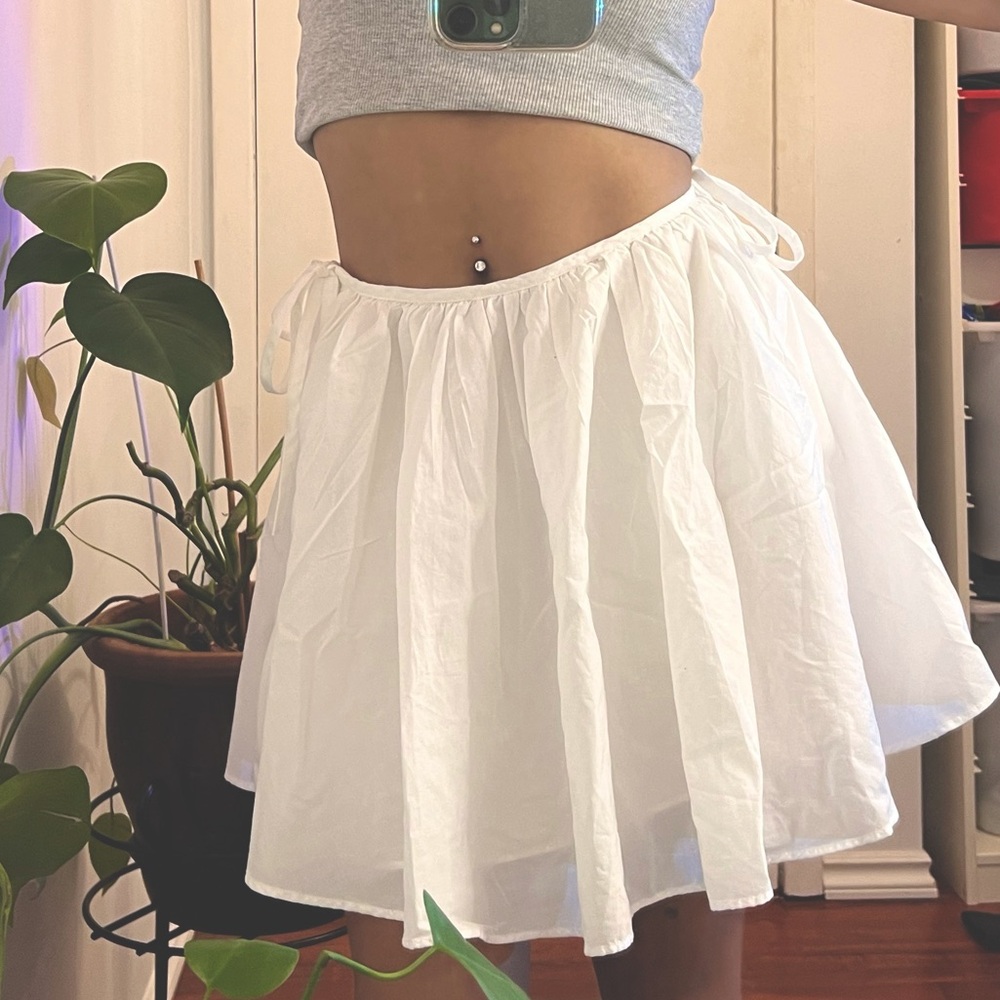 white tie up flowy skirt